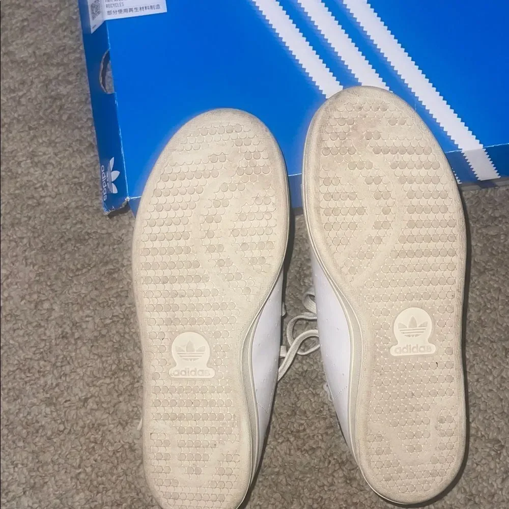 Adidas Stans Smith sneakers